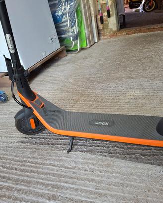 monopattino elettrico ekiscooter nineboot Segway c