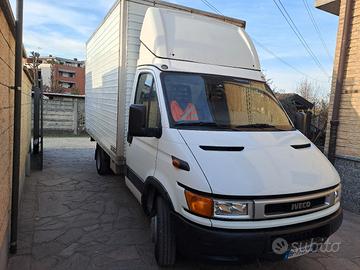 iveco daily 35C11 turbo 2.8cc box