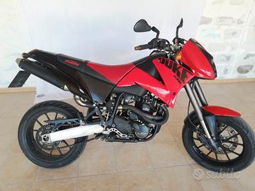 ktm duke II patente A2