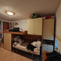 letto a castello con tantissimi spazi interni