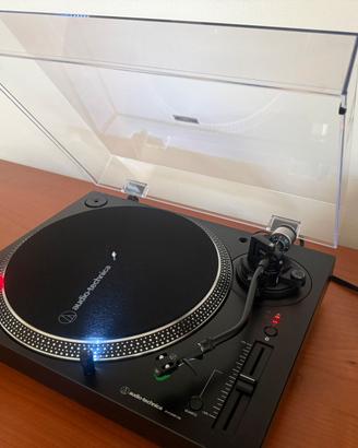 Giradischi Audio-technica e Casse Edifier