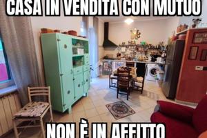 4 LOCALI A GENOVA