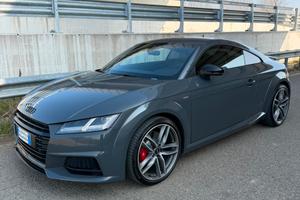 Audi TT 230cv quattro s-line