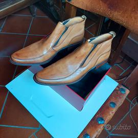 Scarpe stivaletto stiloso