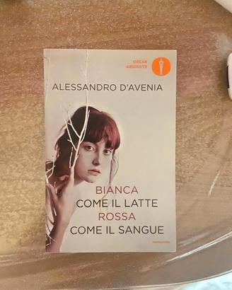 libro bianca come il latte rossa come il sangue