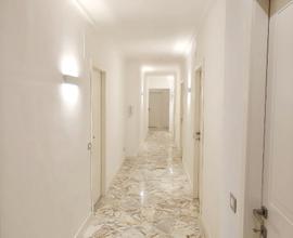 Stanze ad uso ufficio in Viale Vittorio Veneto 42