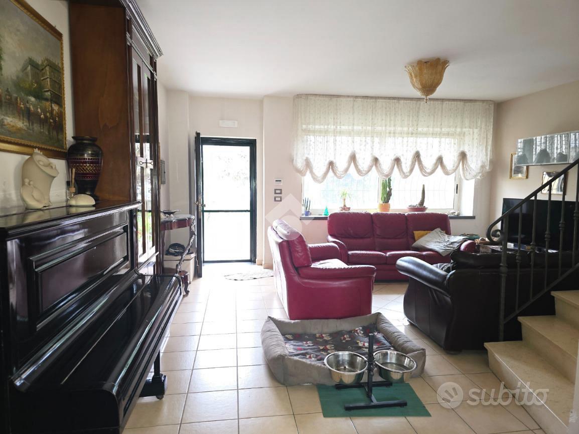 Casa – Brusciano, Napoli - Altro