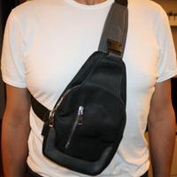 Marsupio piatto a tracolla