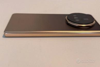 Honor Magic V5 Permuto