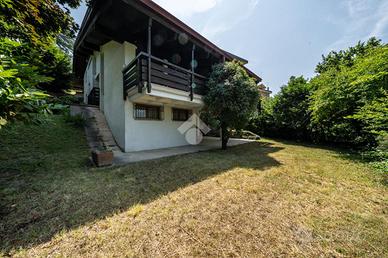 VILLA SINGOLA A ROVERETO