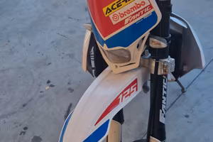 motard fantic 125