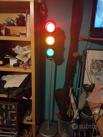 Semaforo lampada modernariato industrial design 