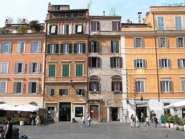 Quadrilocale con BALCONE / Trastevere