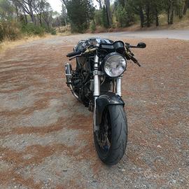 ducati monster 900 
