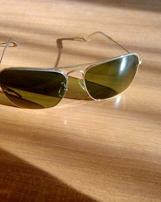 Ray Ban
