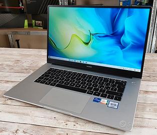 Notebook Huawei MateBook D15 schermo da 15,6"