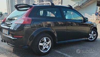 Volvo C30 R-DESIGN ( Neopatentati) 