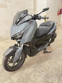 Yamaha xmax texh max