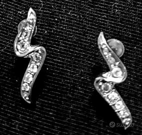 ORECCHINI IN ARGENTO 925 CON ZIRCONI 