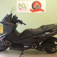 Yamaha T Max 530 - 2017 CON GARANZIA