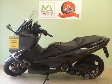 Yamaha T Max 530 - 2017 CON GARANZIA