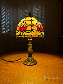 Lampada Da Tavolo Stile Liberty - Casa/Ufficio