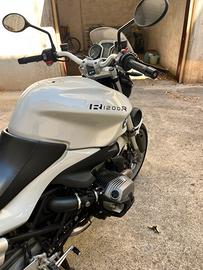 Moto BMW R1200R