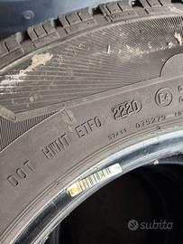 Copertoni per furgoni/camper  215/70 R15 CP 109R 