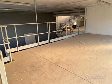 Soppalco industriale 40mq con scala