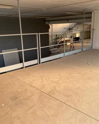 Soppalco industriale 25mq + scala scala