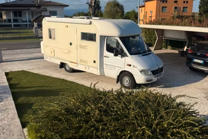 Mercedes elnagh sleek 542