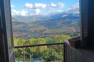 Appartamento a camerino via ugo betti 6 vani