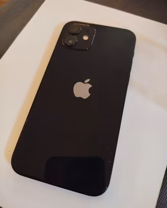 iPhone 12 