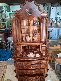CREDENZE-SCRIVANIE-oggetti di arredo in stile 700