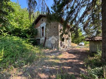 RUSTICO A SANTO STEFANO BELBO