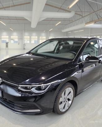 VOLKSWAGEN GOLF VIII 2.0 TDI STYLE DSG 5 PORTE BER