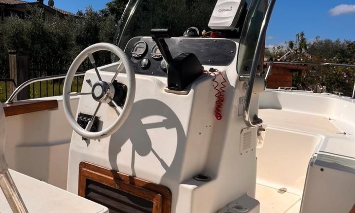 Barca Capelli Cap 17 open 100cv