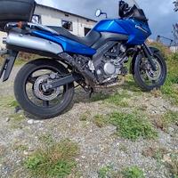 Suzuki strom DL650