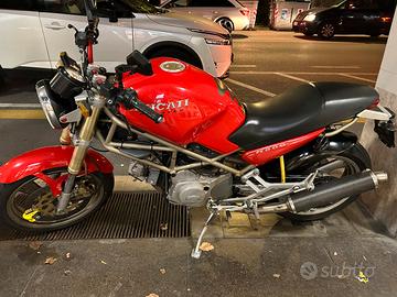 Ducati Monster 600