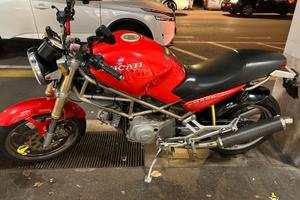 Ducati Monster 600