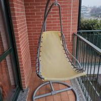 Dondolo sospeso per giardino o terrazzo