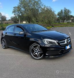 Mercedes Benz Classe A180 AMG PREMIUM