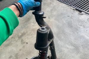 forcella ape con ammortizzatore della vespa