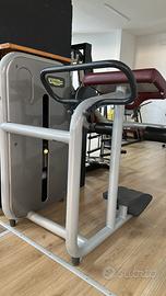 Gluteo machine technogym element
