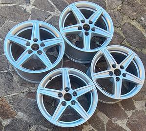SERIE CERCHI IN LEGA ORIGINALI AUDI X16 A4
