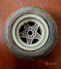 Gomma e Cerchione Ferrari 208-308 GTB-GTS d'epoca 