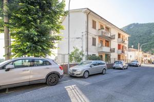 4 LOCALI A CANTALICE