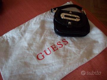 borsetta GUESS