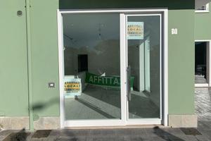 Locale Artigianale-Commerciale SHOP POINT