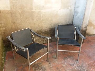 Poltrone design stile Le Corbusier LC1